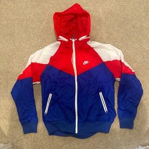 Nike Red White and Blue Sportswear Windrunner Jacket // Size Small